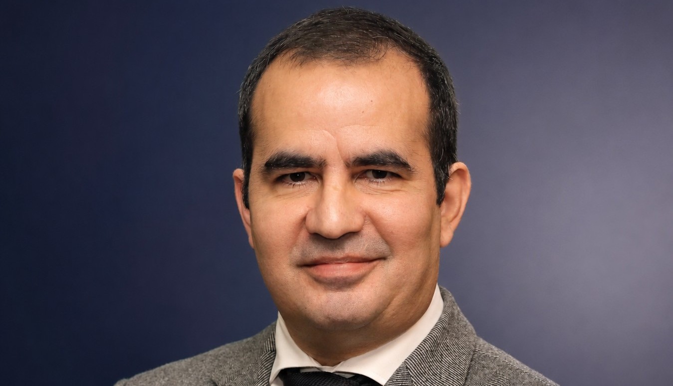 Prof Pedro Afonso Horizontal